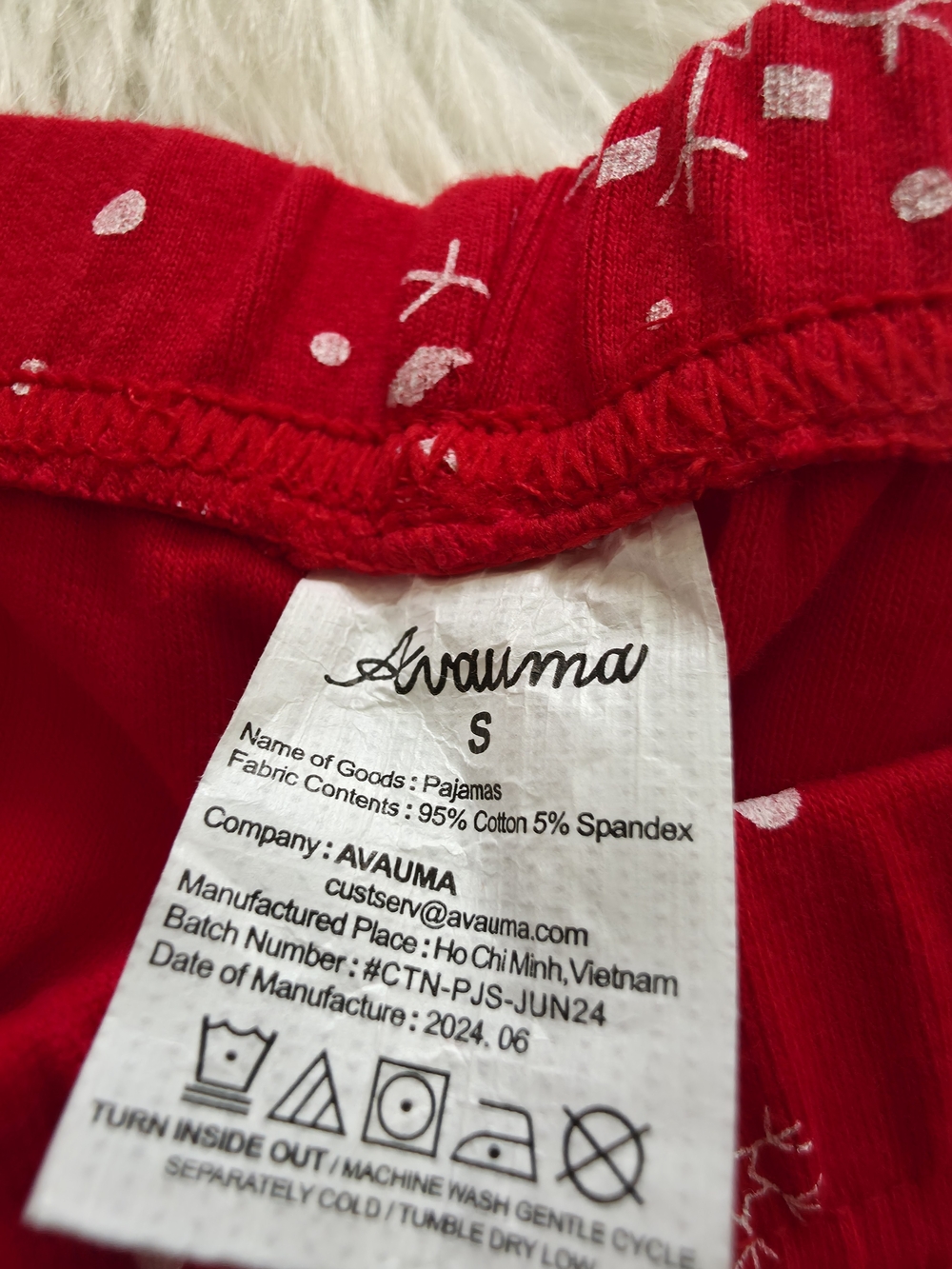 Red Snowflake Two-Piece Pajama Set - Picture 6 of 6